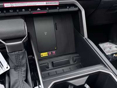 2025 Toyota Tundra Crew Cab, $63913. Photo 11