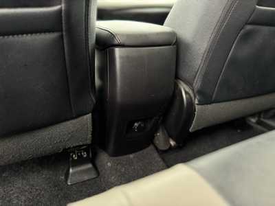 2017 Toyota RAV4, $23498. Photo 8