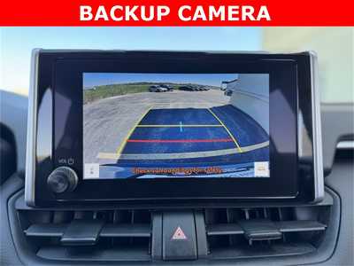 2023 Toyota RAV4, $30998. Photo 3