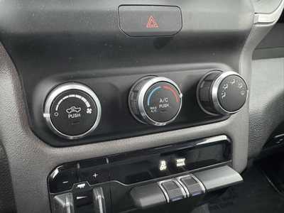 2019 RAM 1500 Crew Cab, $18990. Photo 8