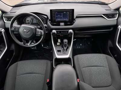 2022 Toyota RAV4, $28998. Photo 7
