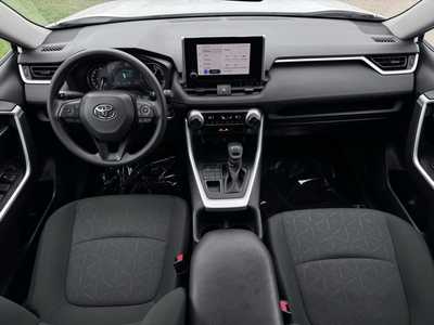2023 Toyota RAV4, $31199. Photo 7