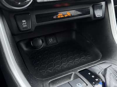2023 Toyota RAV4, $31199. Photo 9