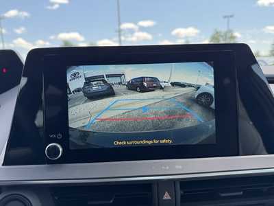 2025 Toyota Prius, $33309. Photo 3