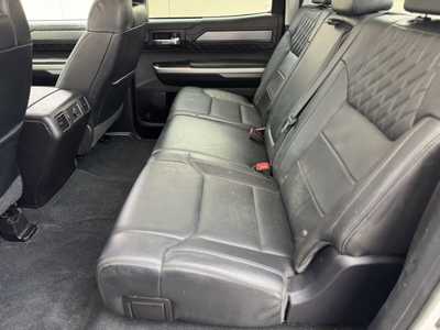 2016 Toyota Tundra Crew Cab, $32987. Photo 7