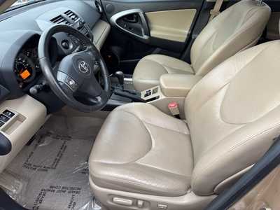 2009 Toyota RAV4, $14991. Photo 3