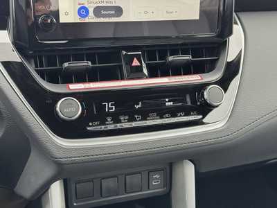 2025 Toyota Corolla Cross, $31839. Photo 8