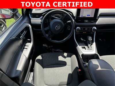 2023 Toyota RAV4, $30598. Photo 6