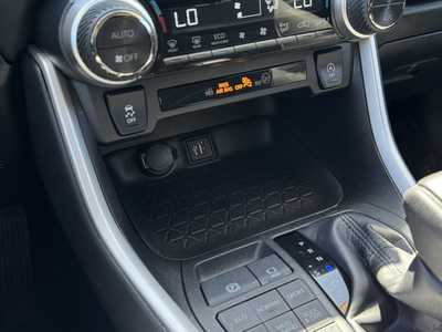 2023 Toyota RAV4, $30598. Photo 9