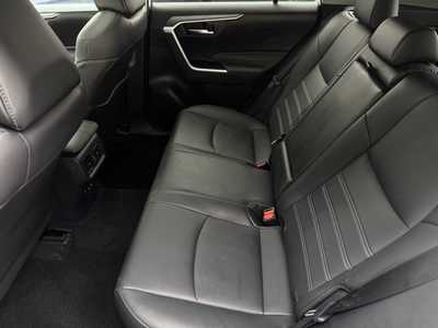 2021 Toyota RAV4, $30999. Photo 5