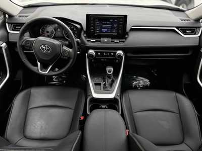 2021 Toyota RAV4, $30999. Photo 8