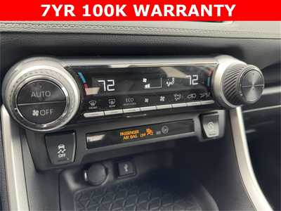 2021 Toyota RAV4, $30999. Photo 9
