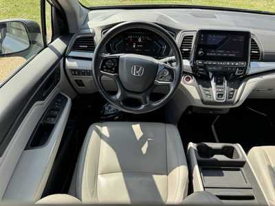 2018 Honda Odyssey, $23999. Photo 11