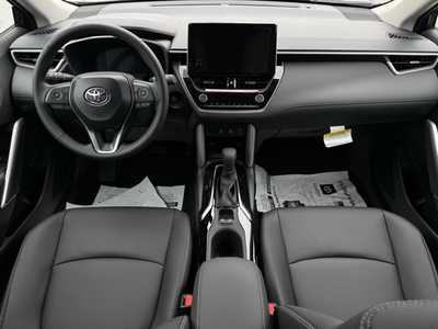 2025 Toyota Corolla Cross, $32879. Photo 8