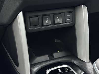 2025 Toyota Corolla Cross, $34044. Photo 10