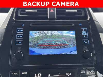 2019 Toyota Prius, $21599. Photo 3
