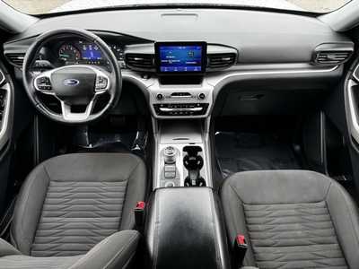 2020 Ford Explorer, $23499. Photo 9