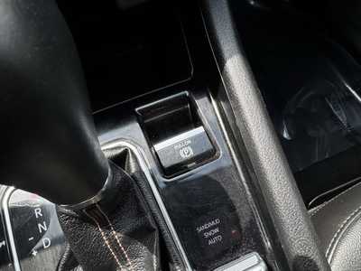 2022 Jeep Compass, $22999. Photo 10