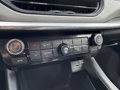 2022 Jeep Compass, $22999. Photo 8