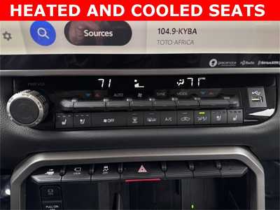 2024 Toyota Tundra Crew Cab, $59500. Photo 9