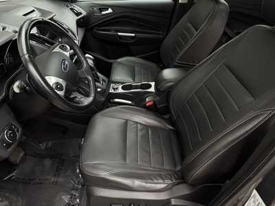 2014 Ford Escape, $7490. Photo 4