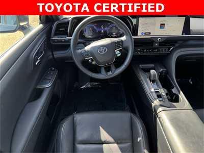 2023 Toyota Crown, $36999. Photo 7