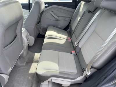 2016 Ford Escape, $10490. Photo 6