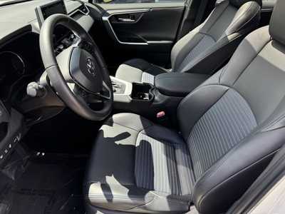 2022 Toyota RAV4, $34999. Photo 4