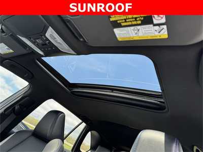2022 Toyota RAV4, $34999. Photo 5