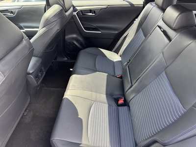 2022 Toyota RAV4, $34999. Photo 6