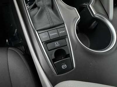 2022 Toyota Camry, $25499. Photo 11