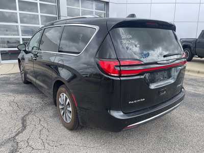 2021 Chrysler Pacifica, $23999. Photo 5