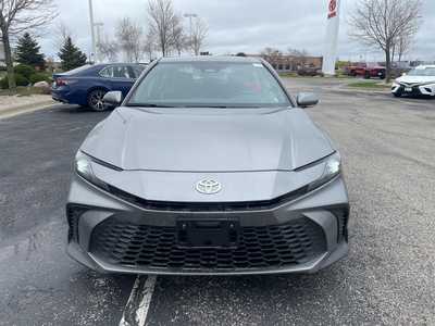 2025 Toyota Camry, $33499. Photo 2