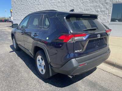 2020 Toyota RAV4, $28999. Photo 5