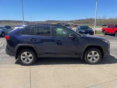 2020 Toyota RAV4, $28999. Photo 8