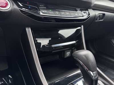2016 Honda Accord, $17500. Photo 10