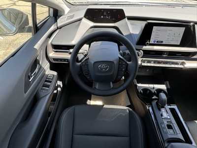2025 Toyota Prius, $35184. Photo 5