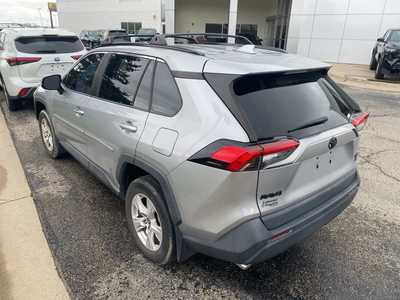 2021 Toyota RAV4, $31499. Photo 5