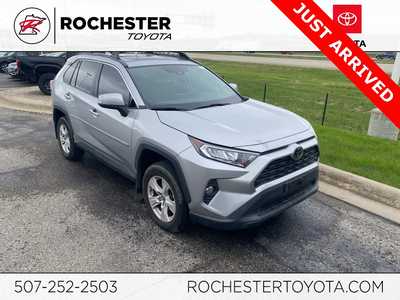 2021 Toyota RAV4, $31499. Photo 1