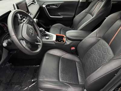 2023 Toyota RAV4, $30999. Photo 5