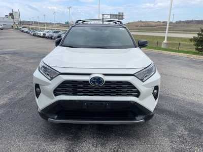 2020 Toyota RAV4, $34499. Photo 2