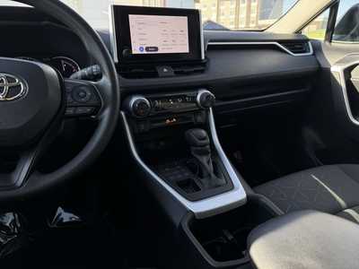 2023 Toyota RAV4, $29699. Photo 12