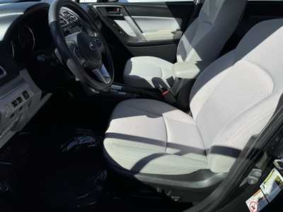 2018 Subaru Forester, $15999. Photo 4