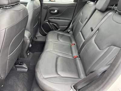 2022 Jeep Renegade, $22500. Photo 7