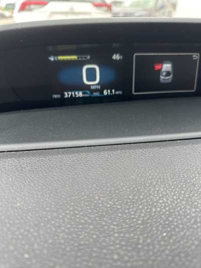 2022 Toyota Prius, $27000. Photo 6