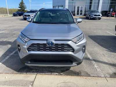 2021 Toyota RAV4, $36500. Photo 2