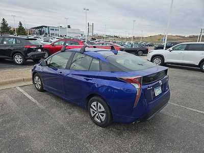 2018 Toyota Prius, $19000. Photo 3