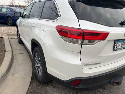2017 Toyota Highlander, $24200. Photo 6