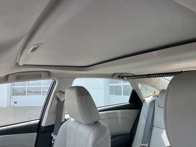 2018 Toyota Avalon, $21500. Photo 6
