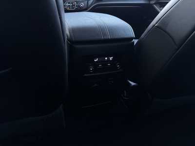 2018 Chevrolet Traverse, $15990. Photo 9